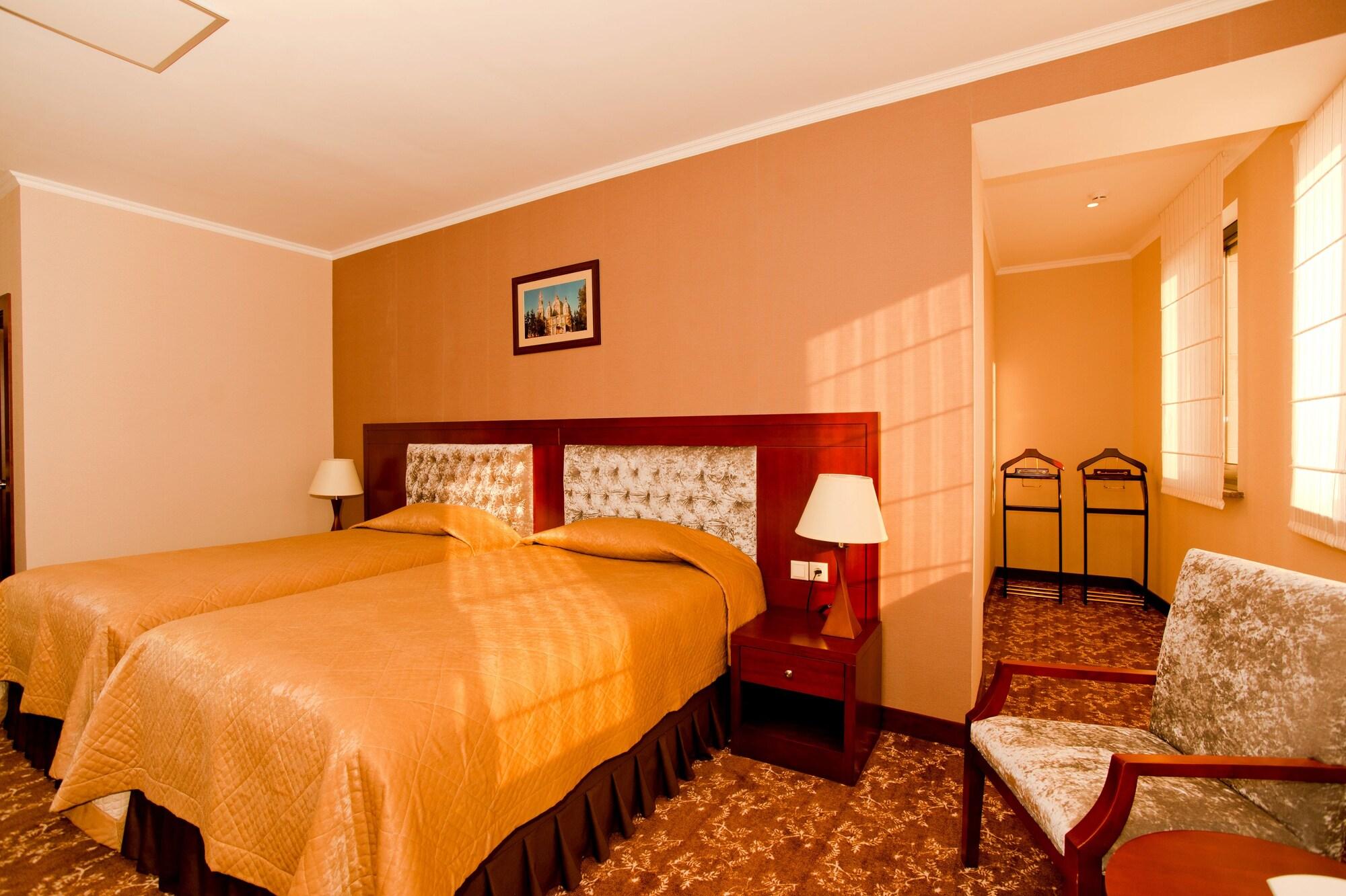 Grand Voyage Hotel Almaty Luaran gambar