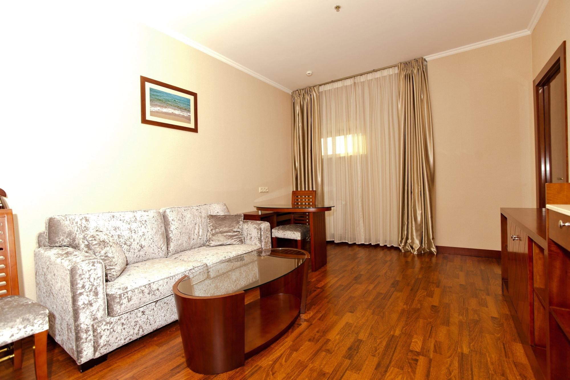 Grand Voyage Hotel Almaty Luaran gambar
