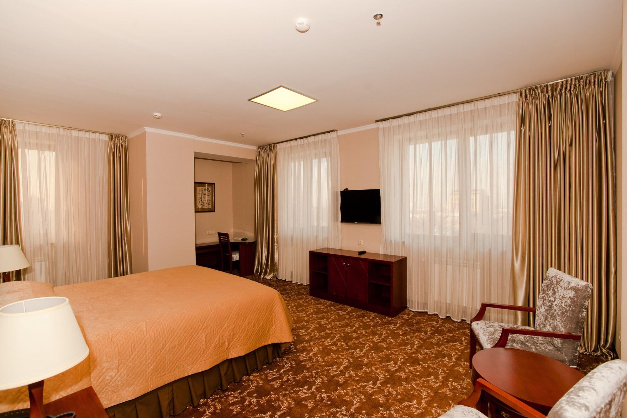 Grand Voyage Hotel Almaty Luaran gambar