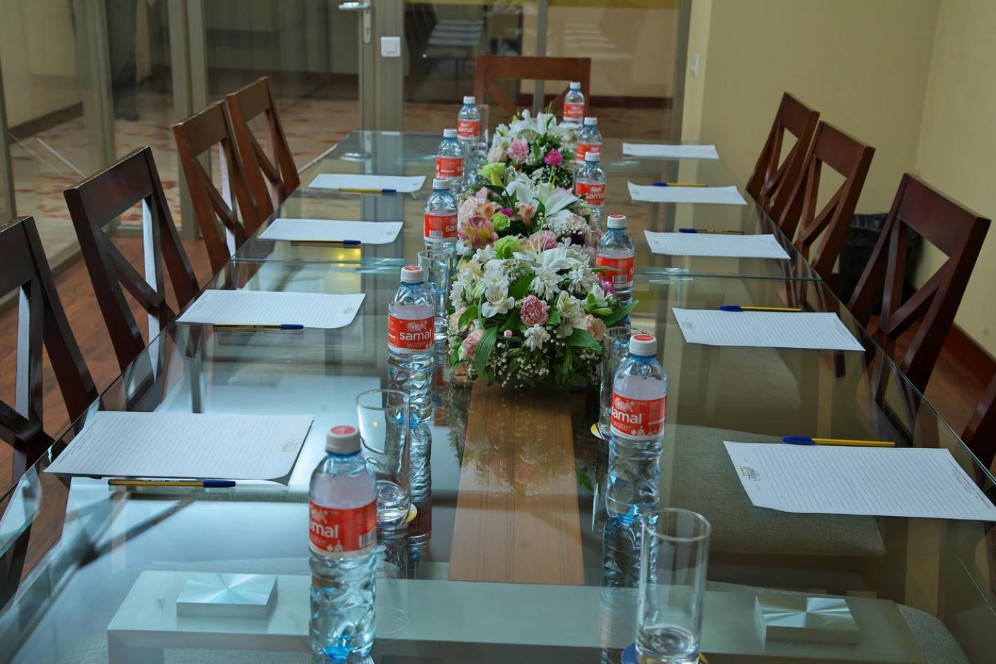 Grand Voyage Hotel Almaty Luaran gambar