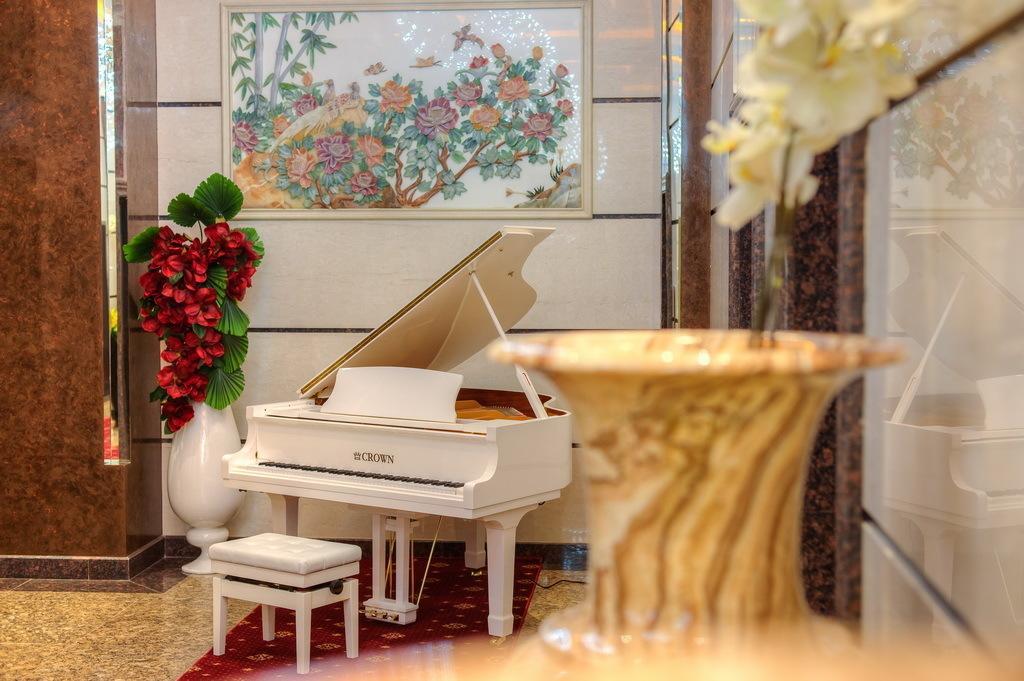 Grand Voyage Hotel Almaty Luaran gambar